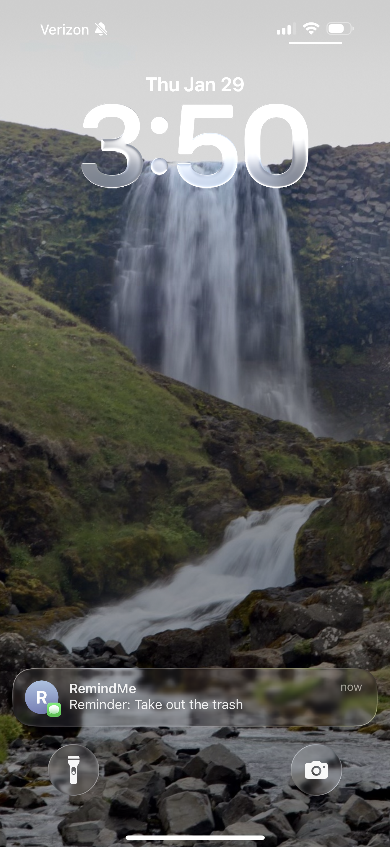 Lock screen reminder notification